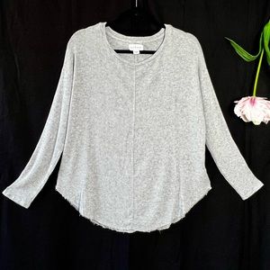 Cozy Rib Knit. Long Sleeve Top. Sz Med. Heather Grey. Velvet by Graham &…